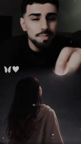 بعدو القمر سهران🥺🫂🌕.