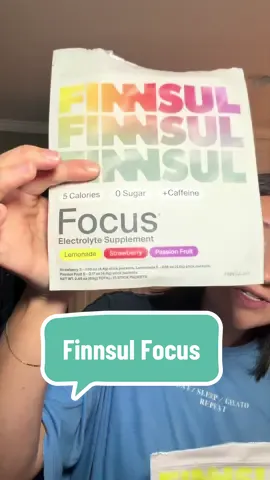 When I need electrolytes + help focusing for the day, I’m drinking @FINNSUL focus. They taste so good, lemonade is my favorite!! #electrolytes #nootropic #focus #adhd #focussupplement 