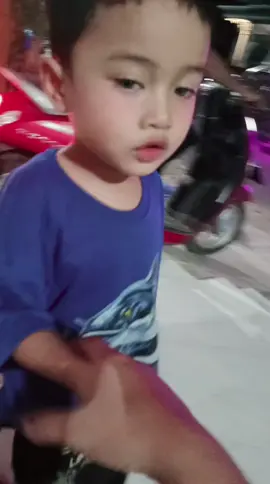 🤣bayik e wedine poll Karo aku,,gede gede sitik sitik mbak kuss mbak kuss