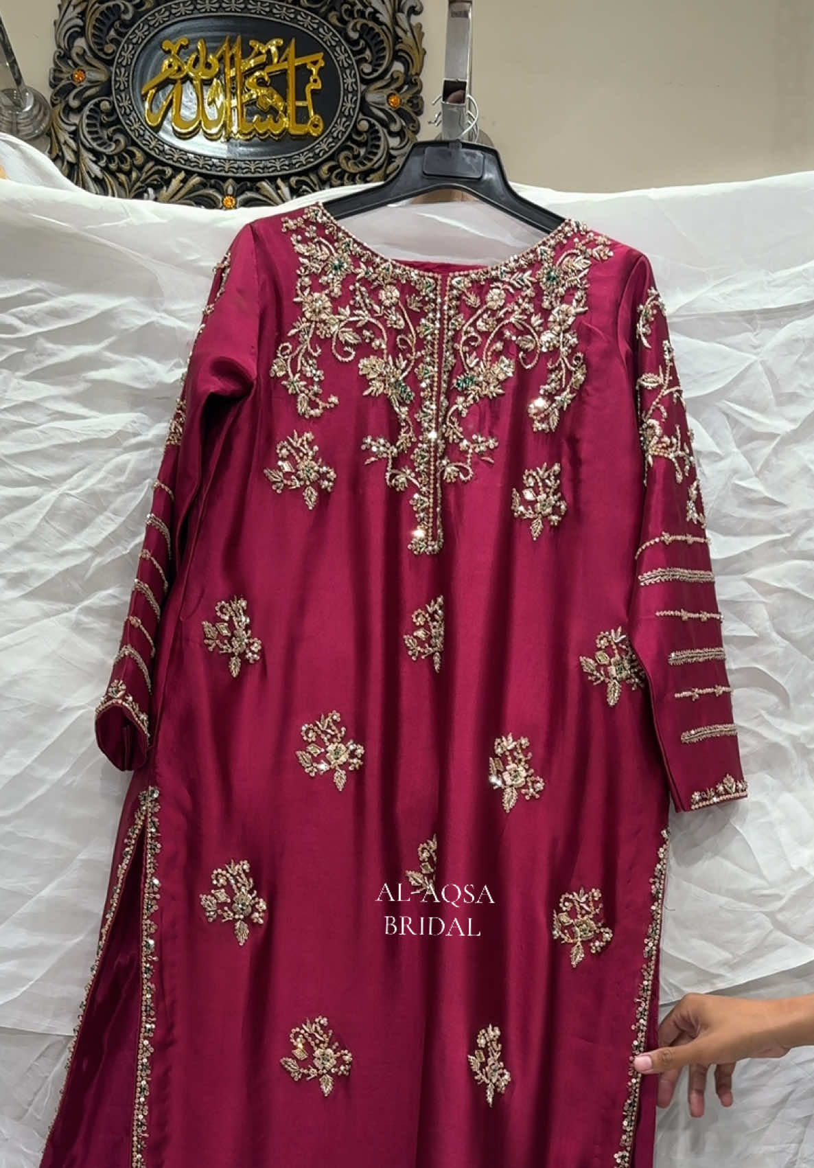For order/details contact us at WhatsApp (+92-311-53-74803 Worldwide shipment available✈️🌎 . . . . #foryou #trendingvideo #foryoupage #unfrezzmyaccount #pakistanifashion 