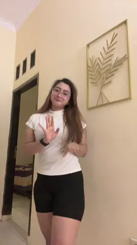 1x 2x denger lagu ini bingung , eh kesininya suka 🤣