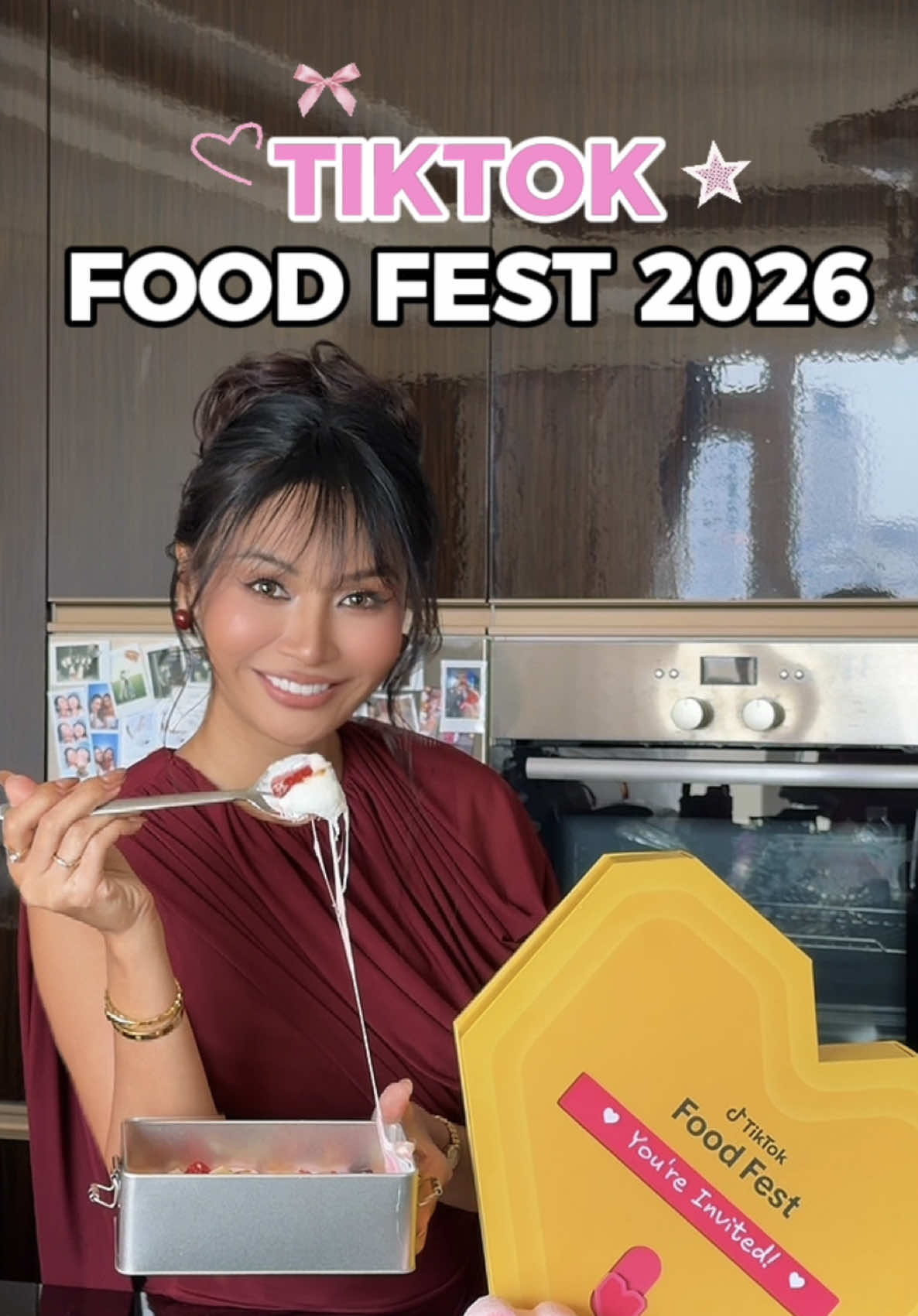 Unboxing a special gift from @TikTok Creators Vietnam 👀✨ And don’t forget, we have a date at TikTok Food Fest 2026 nha! 📍 Saigon Riverside Park 📅 September 25 - 26, 2026 #มุกกานต์ฤทัย #MookKarnruethaiTassabut #FoodFestOnTikTok #FoodAsALoveLanguage