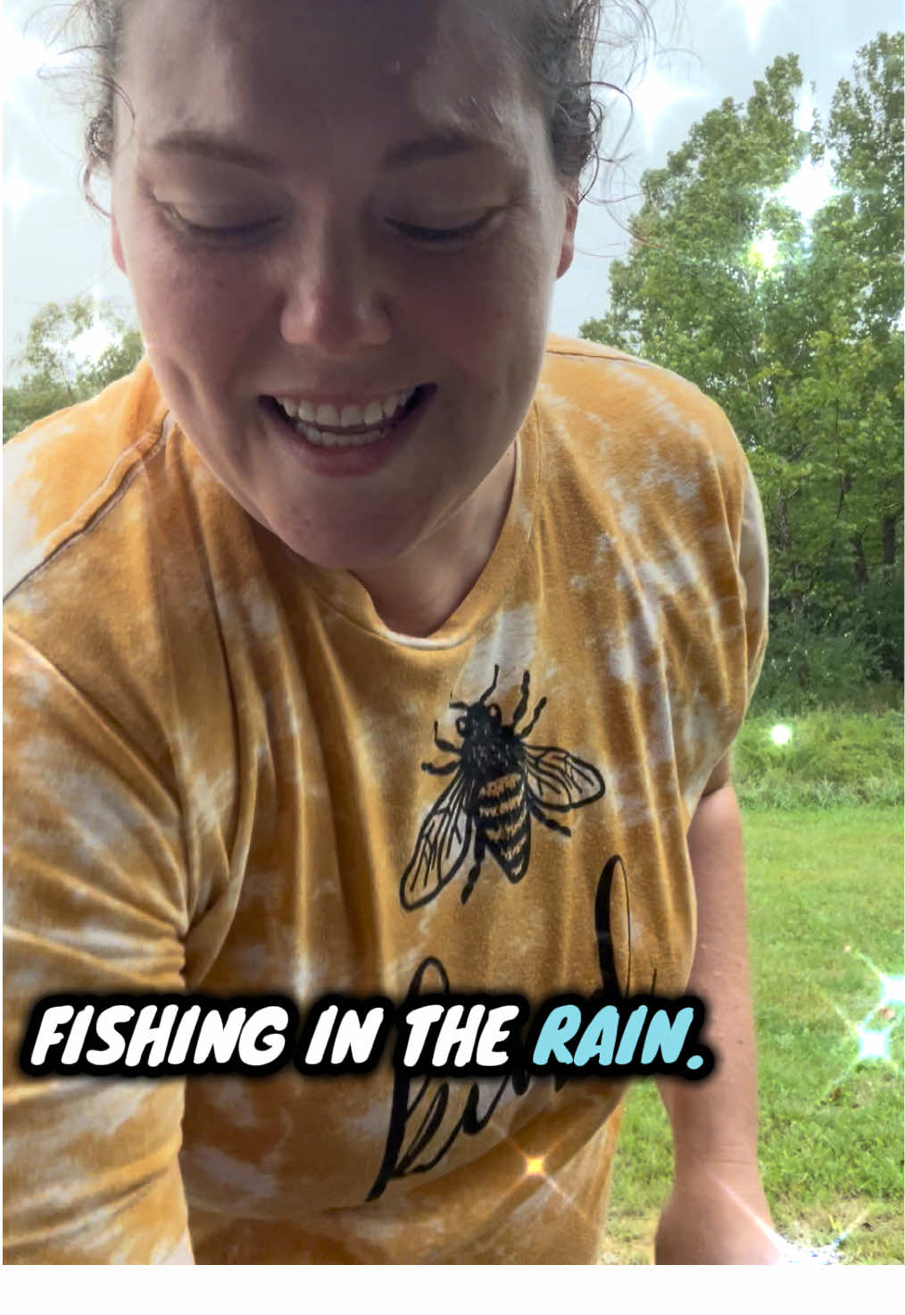 Come fishing in the rain with me! 🌧️ 🎣 One of my favorite rig’s for largemouth bass fishing! #fishing #fishtok #girlswhofish 💅 #comewithme #fyp 