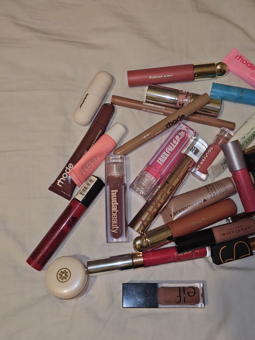 you can never have too many lippies. 💋 @Huda Beauty @Huda @Rare Beauty @Fenty Beauty @Fenty Skin @rhode skin @NARS Cosmetics @ColourPop Cosmetics @YSL Beauty @SAINT LAURENT @tarte cosmetics @Kylie Cosmetics @Tower 28 Beauty @Tatcha @NYX Professional Makeup @e.l.f. Cosmetics @Anastasia Beverly Hills @farsalicare @Olehenriksen  #lippies #beauty #fyp #lipgloss #girlythings 
