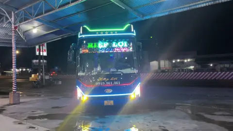 xe Khách Hiệp Lợi khởi hành rời trạm út vân🚌📍#quancomutvan #xekhachvietnam🇻🇳 #xhtiktok 