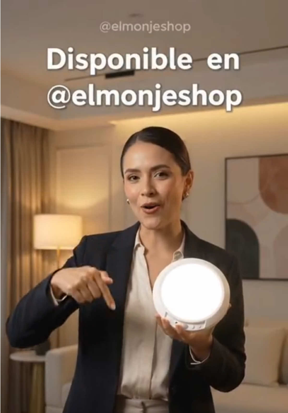 💡🚨 ¡ESTO CAMBIA COMPLETAMENTE LOS ESPACIOS OSCUROS DE TU CASA! 😍 Luces LED con sensor de movimiento, recargables, inalámbricas y magnéticas. 4 unidades para iluminar closets, escaleras, pasillos, baños y mucho más. 🔥 ✨ 3 temperaturas de color 🔋 4000 mAh recargables 🎛️ Control remoto + brillo regulable ⏱️ Temporizador 🧲 Instalación sin cables Si tienes un rincón oscuro en casa… NECESITAS ESTO. 👀🛒 #TikTokShopFinds #HomeGadgets #HomeEssentials #LEDLights #AmazonFinds 