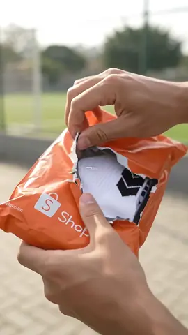 Meia Esportiva Socks Antiderrapante Futebol Cano Medio Pro