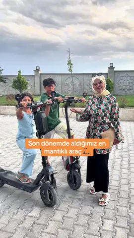 Son dönemde aldığımız en mantıklı araç 🛴 Hele son benzin zamları sonrası daha da kıymetli oldu 🫢 Stokları tükenmeden listeye ekleyin ✅ @Segway Türkiye ile  #isbirligi  Kullandığımız modeller; ZT3 Pro ve Max G3 #segway #segwaykickscooter #elektrikliScooter #segwaymicromobility