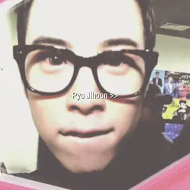 #PYOJIHOON :: he's so cute omg my sweet child 🥹🥹🥹 #PO #피오 #표지훈 #gifedit 