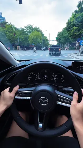 Đố ông biết đếy 🤓 #mazda3 #mazda #laixe #xuhuong 