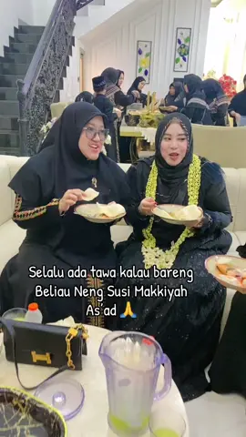 Sehat terus Neng Susi yg manis syang banyak2 dan tambah sukses dikqu Bunji arta ldt semoga tawa ini menuka pintu2 rezeki kita 🤲#bismillah #burdah #barokah #pantun #fyp @fayziyah @Raisyah_putri @Bintang Tuesday @Owner mrg 