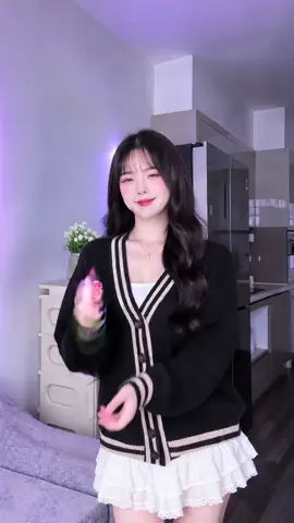 Áo khoác xinh#vairalvideo #xuonghuongtiktok #thoitrangnu 