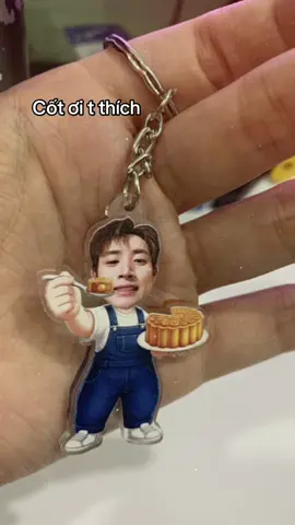 Săn lẹ những chiếc bánh trung thu cute này kẻo hết nha, móc khoá trung thu congb ivan cody captain boy quang hùng masterd đặng hồng hải jsol wren evans kim long đặng hồng hải #mockhoatrungthu #tinhhasayhi #ivan #congb #quanghungmasterd 