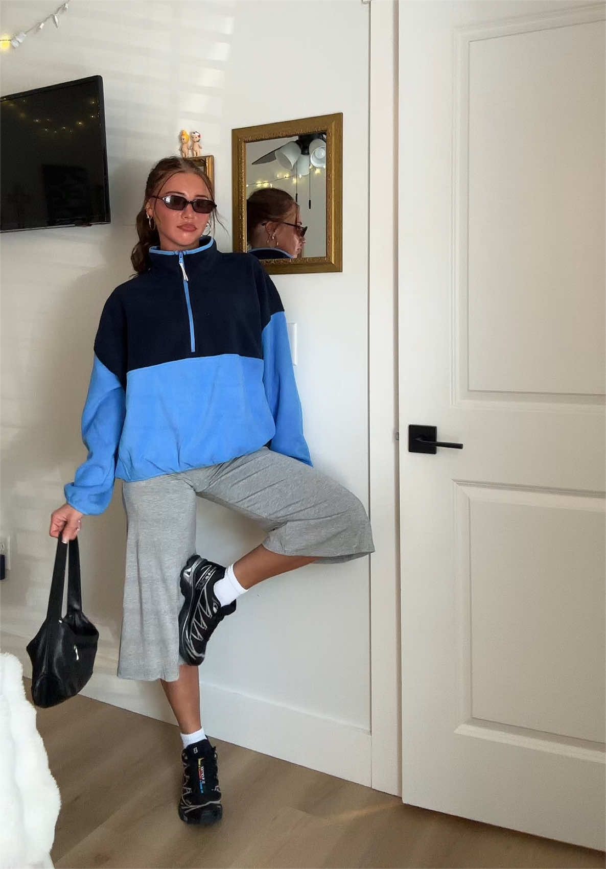 Your sign to go get this fleece💙👕🧑🏼‍🩰🌀 @Old Navy $29 on sale!! Link in my LTK #oldnavy #oldnavyhalfzip #oldnavystyle #halfzipfleece #oldnavysale 