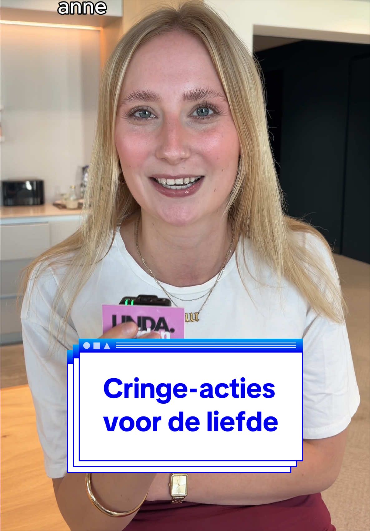 Van affirmation tracks tot straight-up stalking (Jur…) wij gingen weleens ver voor de liefde. Maar wanneer ben je nou écht klaar voor een relatie? We zetten alles wat je moet weten op een rij. Lees verder via link in bio. 👀 #liefde #daten #verliefd #cringe 