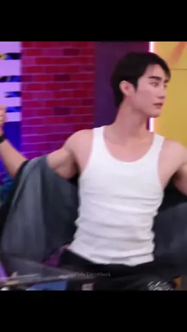 ลีนๆ 🦊💪🏻🍼 #fforce_ 