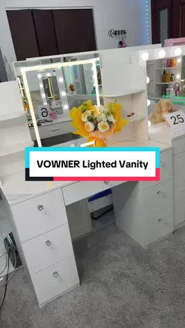 VOWNER Lighted Vanity
