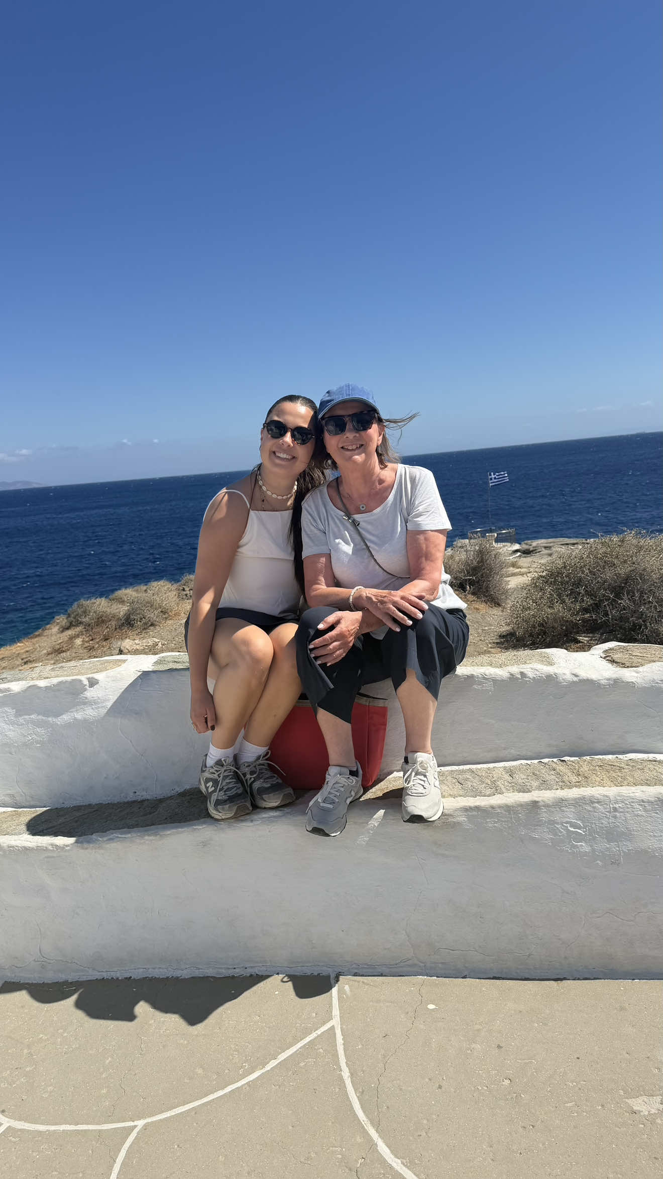 Première journée à Sifnos 💙🇬🇷 #greecetravel #grecee #sifnos #vlogday #vacations 