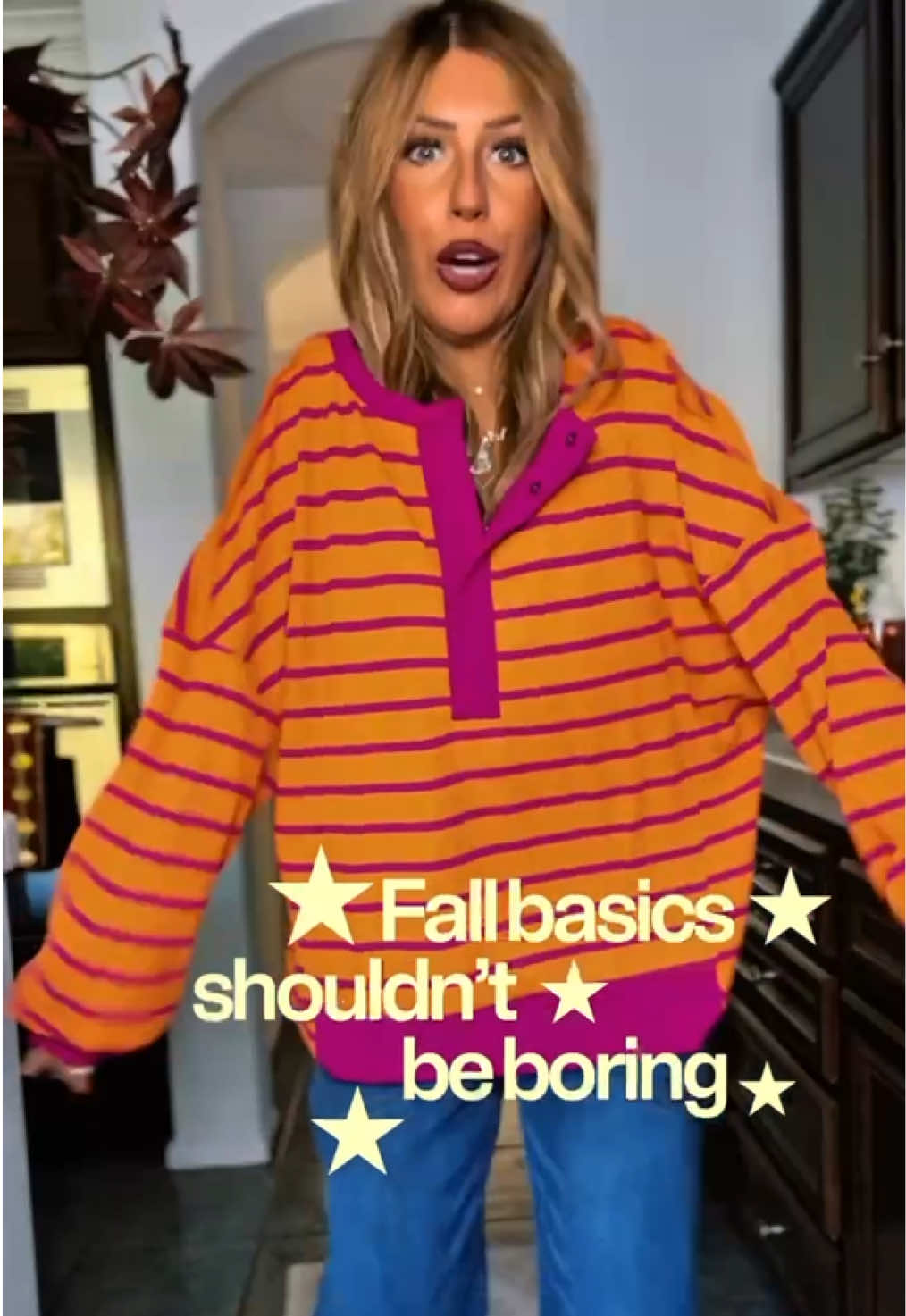 My fall wardrobe requirement: COMFY but still interesting 🤎🙌🏼 This half-button waffle pullover gives you that effortless FP-inspired look without trying too hard. #CasualOOTD #FallFashion #Pullover #lookforless #fallstyle @Imily Bela Living @Imily Bela Apparel 