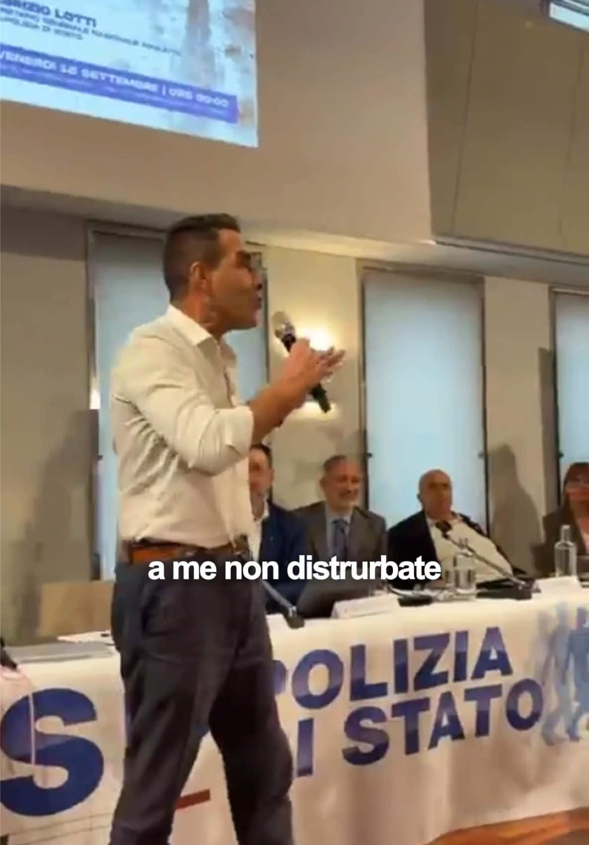 La disturbatrice maleducata se ne farà una ragione.