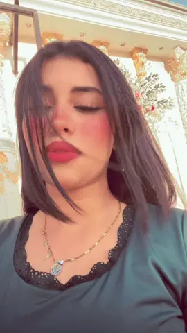 #😉 