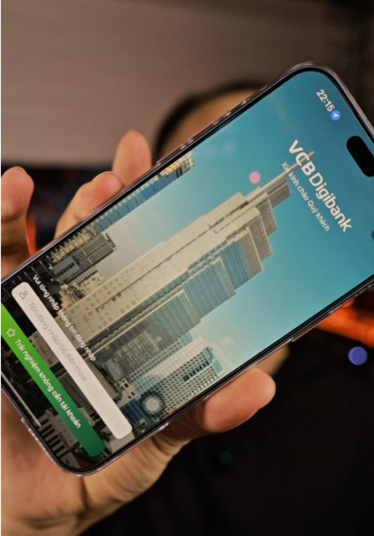 Ứng dụng Vietcombank bị lỗi trên iPhone 18 #huyhoisansale #huyhoireview #huyhoi #iphone18 #vcbloi 