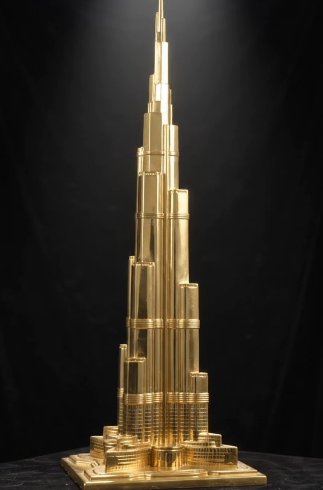 Smashing Vintage TVs with a Hammer to Extract Gold & Cast a Golden Burj Khalifa #fy #fyp #viral #viralvideos 