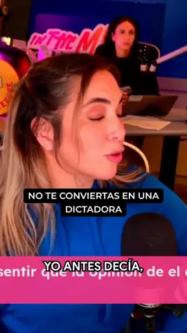 ¿Sabías que ignorar a tu pareja puede llevar al divorcio? 🤔💔 #Relaciones #AI