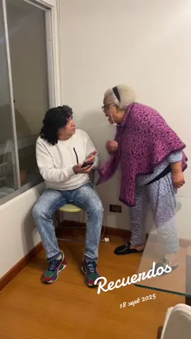 #recuerdos 🤣🔥😂🔥 eres demasiado divertida madre… te amo !!❤️❤️❤️❤️#fyp #videoviral #diversion #humor 