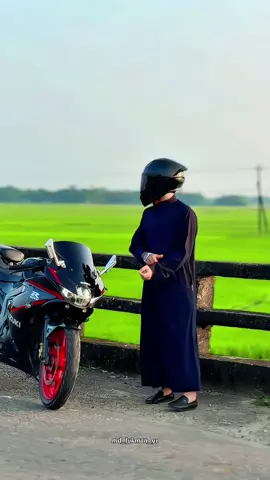 ধন্য সেই ধূলিকণা যা আল্লাহর রাসূলের কদম মোবারক স্পর্শ করেছে। ইচ্ছে করে মদিনার সেই ধুলাবালি এনে চোখের সুরমা বানিয়ে রাখি।🤍 #md_lukman_91 #sylhet #grow #foryou #unfrezzmyaccount @TikTok Bangladesh