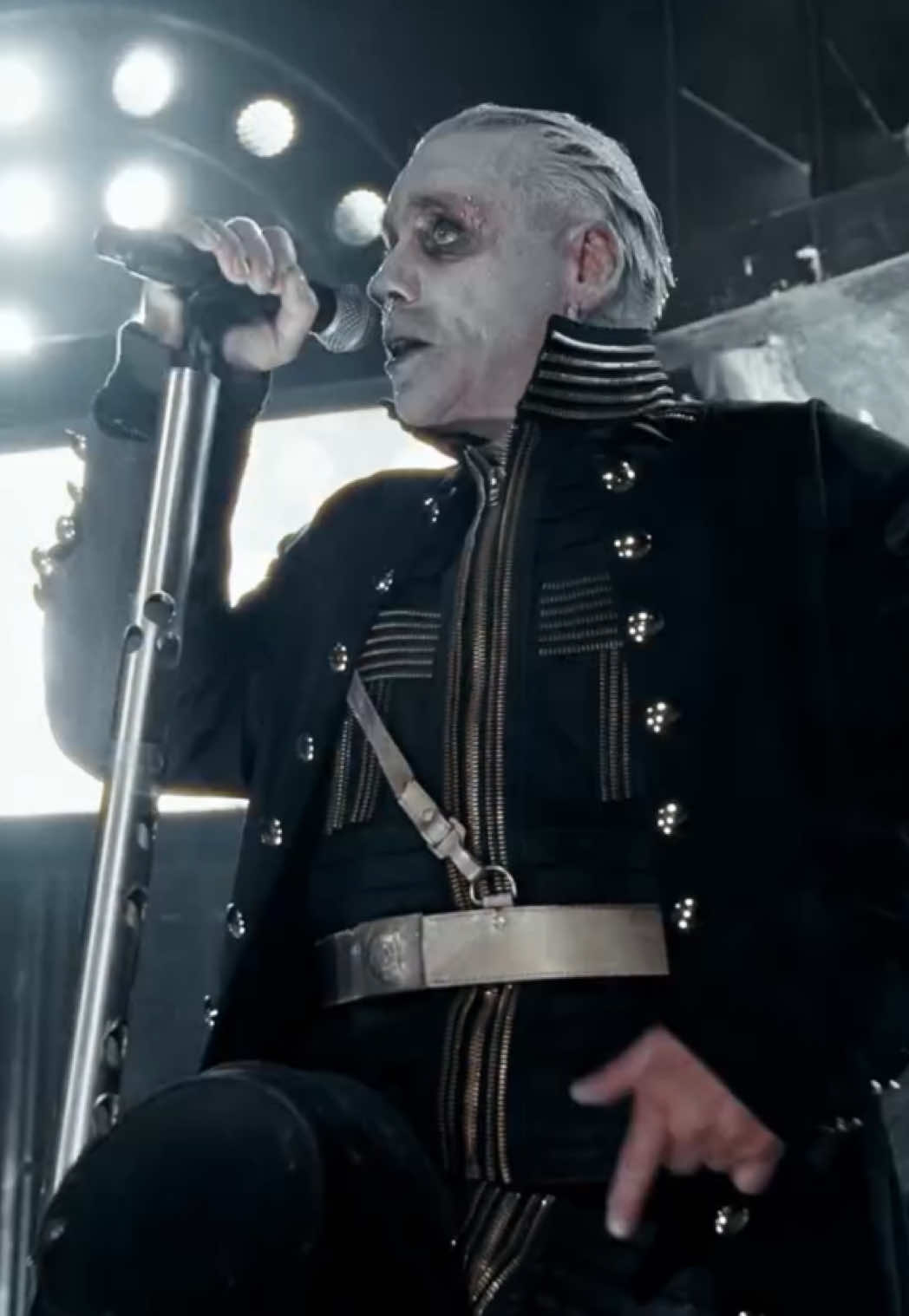 RAMMSTEIN – LIVE IN MEXICO CITY  Komm mit! The pre-sale for cinema tickets and all album editions of Rammstein’s “Live in Mexico City” starts on Wednesday, September 23, at www.rammstein.com! #rammstein #tilllindemann #lindemann #fyp #liveinmexicocity
