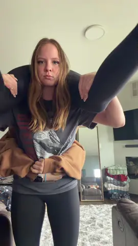 Double trouble @lexi_vohland09 #fypシ゚viral #prettygirls #trending #runner 