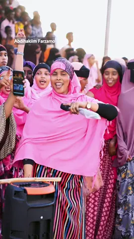 Taageerayaasha Xafada waberi #somalitiktok #firyoupageofficial #somalitiktok12 #foryoupage #gedoland🇱🇺 