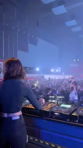 🌌 The bassline kept the energy moving #RaveCircuit #EDM #ElectronicMusic