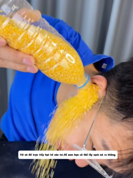 Dụng cụ lấy ráy tai WIFl thiết kế mới, gồm 4 đầu thìa tai và đèn LED hỗ trợ quan sát rõ hơn. #DungCuLayRayTai #LayRayTai #DenLED