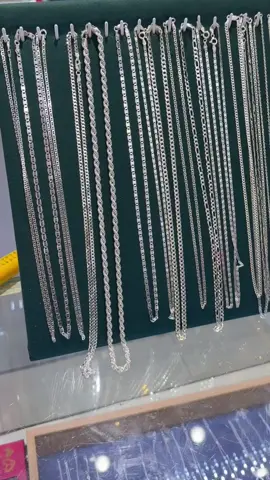 Pure sterling silver chains 🔥  - Genuine 💯 - authentic 💯 From - 50000tsh  NJOO UJIPATIE YA KWAKO SASA🔥 #silverjewelry #unique #kenyantiktok🇰🇪 #tanzaniantiktok🇹🇿 #elegant 