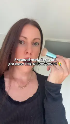 the graphic designer was NOT going to tell us about this product-photo hack 👀 comment “app” and i’ll send you the name #masonry #productphotography #fashionbrand #ecommerce #shopify 