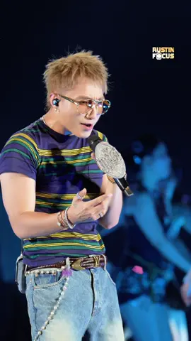 @Son Tung M-TP performed Come My Way at Húc Fest 2026 #sontungmtp #comemyway #hucfest 
