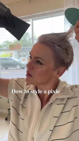 Styling a pixie doesn’t have to be complicated. I start with a quick rough dry, then use a paddle brush to smooth my natural wave and direct the hair into place. Same pixie. Different finish. That’s the beauty of short hair. #PixieCut #ShortHair #ShortHairStyling #PixieHaircut #HairTutorial