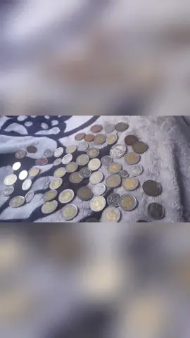 THESE 1/2 c 1c 2 c 5 c 10 c 20c 50c AND THE SILVER R1 COIN SETS WERE STRUCK AS PART OF THE SECOND DECIMAL ISSUE 1965 - 1990. IN 1962 IT WAS ANNOUNCED THAT A CHANGE IN SIZE, DESIGN AND METAL CONTENT OF COINS WAS BEING CONSIDERED. THIS WAS PRIMARILY DUE TO THE INCREASE IN THE PRICE OF SILVER. VARIOUS PATTERNS WERE STRUCK FOR CONSIDERATION BY THE PARLIMENTARY COMMITTEE INVESTIGATING THIS AS THE INCREASED USE OF COIN AUTOMATION MACHINES REQUIRED LONG TERM USE OF THE COIN TYPES CHOSEN #fypvira#southmandelacolouge#southafric#fypviral