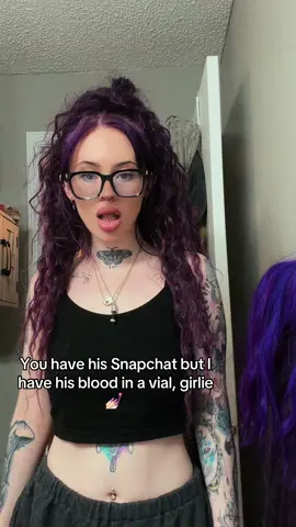 Yes I’m crazy, no I don’t care 🤷🏼‍♀️ 🥰 #bloodvial #bloodnecklace #slimkaty #devitosbabymama #wearenotthesame 