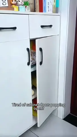 No Drill Magnetic Catch Keep Cabinet Doors Closed
#MagneticCatch #CabinetHardware #HomeHacks