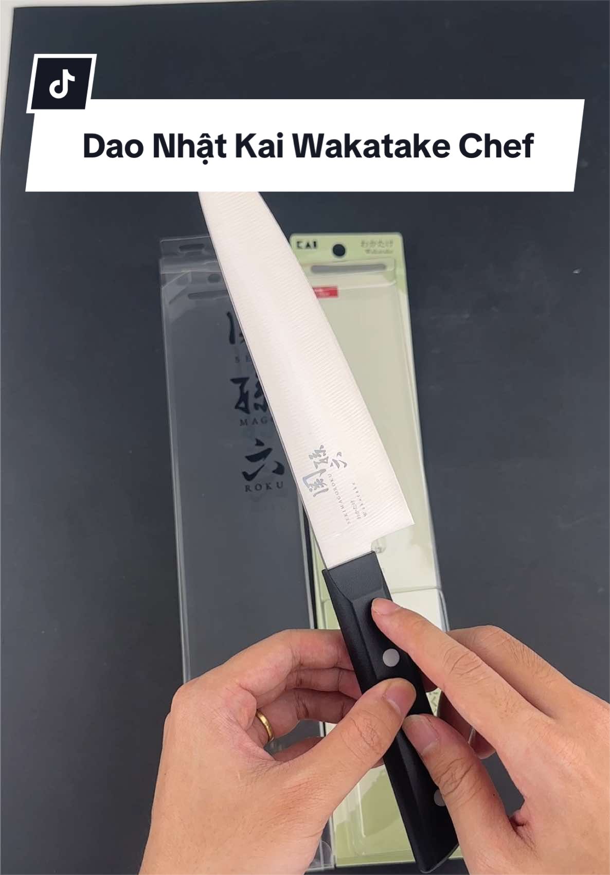 Dao Nhật giá hợp lí cho các bac dùng gia đình dòng Wakatake sản xuất tại nhà máy Kai Nhật Bản  #daobepcaoocap #daonhat #daothaithit #daolocthit 