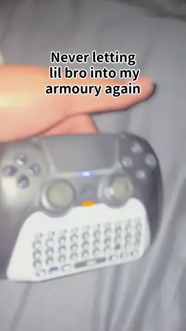 Link in the bio 🗿 #gamerladzz #ps5controller #ps5keyboard #GamingOnTikTok 