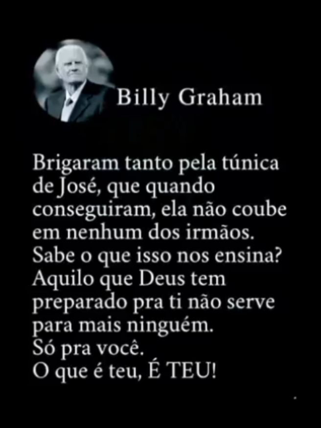 👕✨ Que mensagem profunda e cheia de significado!  Os irmãos de José brigaram pela túnica, mas quando conseguiram, perceberam que ela não servia em nenhum deles. Isso nos ensina que o que Deus prepara para você é exclusivo  não cabe em mais ninguém, não se ajusta a outra vida, não se encaixa em outro destino. ✨ Reflexão Propósito único: Cada promessa de Deus é feita sob medida para você. Intransferível: O que é seu não pode ser tomado ou usado por outro. Exclusividade divina: Assim como a túnica de José, sua bênção foi desenhada para sua história. Segurança espiritual: O que Deus reservou para você, ninguém pode roubar. 👉 O que é teu, é teu! E nada nem ninguém pode impedir o cumprimento daquilo que Deus já determinou para sua vida.   ✨ Receba essa palavra e declare nos comentários: É MEU! #pibcuritiba #momentocomdeuscwb #Fé #Esperança #José #PromessaExclusiva #OTeuÉTeu