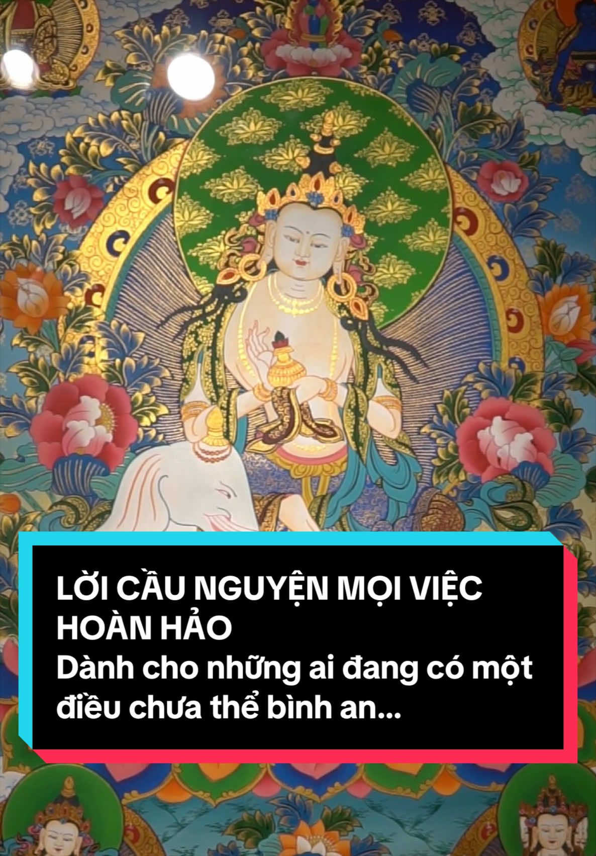 🌿 NẾU MỌI VIỆC KHÔNG XẢY RA NHƯ Ý… LIỆU ĐÓ CÓ THỰC SỰ LÀ BẤT HẠNH? Có những chuyện khi xảy ra, ta chỉ muốn chúng chưa từng xuất hiện. Một lần thất bại. Một lựa chọn sai. Một biến cố khiến mọi kế hoạch đảo lộn. Nhưng đôi khi, phải đi qua đủ lâu ta mới nhận ra: chính điều mình từng muốn loại bỏ lại trở thành một phần của hành trình giúp mình trưởng thành và nhìn mọi thứ sáng rõ hơn. 🙏 “Lời cầu nguyện Mọi việc hoàn hảo” lấy cảm hứng từ hạnh nguyện của Đức Phổ Hiền Bồ Tát không cầu xin một cuộc đời chỉ toàn thuận lợi. Mà nhắc chúng ta học cách nhìn khác: Khó khăn có thể trở thành cơ hội thực hành. Sai lầm có thể trở thành kinh nghiệm. Đau khổ có thể khiến ta bắt đầu tìm kiếm Sự thật. Và “mọi thứ vốn hoàn hảo sẵn rồi” không có nghĩa rằng mọi chuyện xảy đến đều dễ chịu hay ta phải ép mình vui vẻ trước đau khổ. Mà là ngay giữa những điều chưa như ý, ta vẫn có thể tìm thấy một con đường để trở về với sự sáng suốt và bình an bên trong. 🪷 Nếu bạn đang có một chuyện mãi chưa thể bình an với nó, hãy lưu video này và thử đọc bài cầu nguyện thật chậm một lần. 🏵️ Từ 17/09 – 27/09/2026, Liên Hoa Vạn Bảo tổ chức: SỰ KIỆN CẦU NGUYỆN ĐỨC PHỔ HIỀN BỒ TÁT ✨ NHẬN RA MỌI THỨ VỐN HOÀN HẢO SẴN RỒI Tại sự kiện, bạn có thể gửi lời cầu nguyện và xin một thông điệp dành cho điều mình đang muốn cải thiện, như một cách soi chiếu lại vấn đề từ một góc nhìn khác. 📍 25 Vạn Bảo, Ngọc Hà, Hà Nội Có thể điều ta cần không phải là một cuộc đời hoàn hảo hơn… mà là một cách nhìn đủ sáng để nhận ra điều gì đang được mở ra từ chính những chuyện chưa hoàn hảo ấy. 🙏 #PhoHienBoTat #CauNguyen #BinhAn #lienhoavanbao