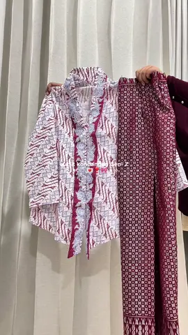batik cantik bgt🫰🏻 #batikwanita #batikmodern#ootdhijab#outfitkondangan 