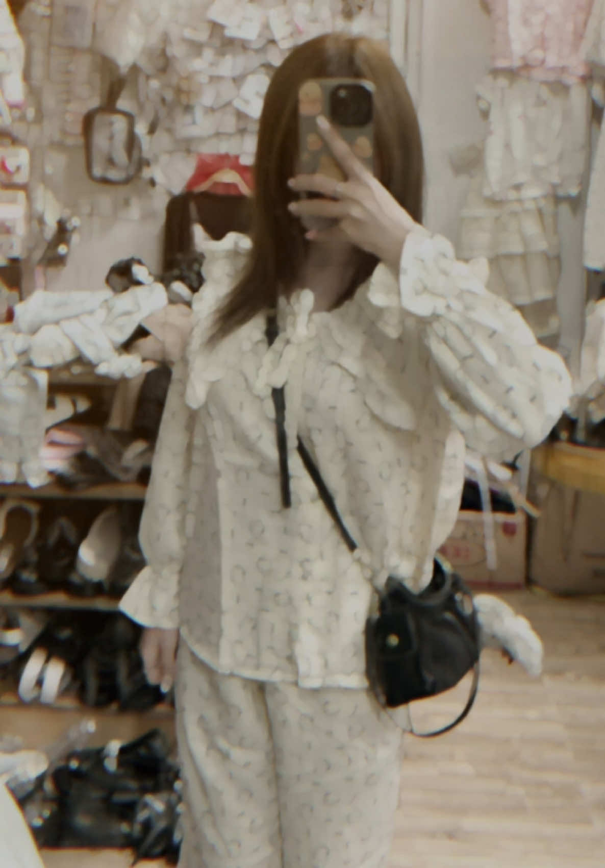 Khách vuýp và chiếc bộ xinh iu 🤣🛍️#thoitrang #belinh #belinhshop #fyp 