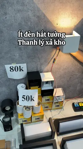 Ít đèn hắt tường thanh lý xả kho. #dentrangtri #nhadep #đèn #nhadep 