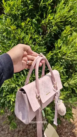 warna pink nya wajib punya yaaa 😍💕✨️ #tas #taswanita #tastanganwanita  #handbag #tasselempangwanita 